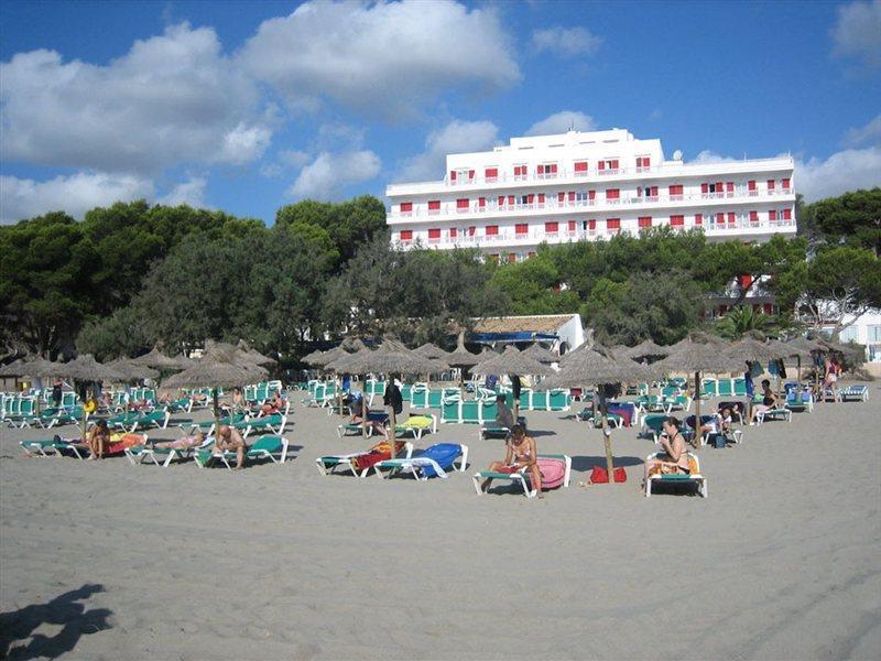 Universal Hotel Laguna Canyamel  Buitenkant foto
